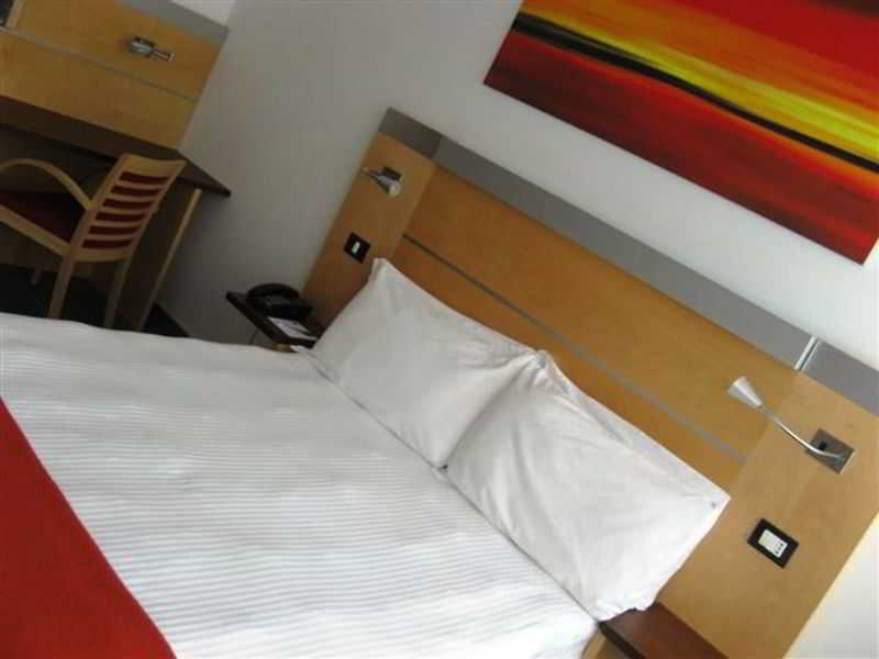 Sotel Nomentana Roma Екстериор снимка